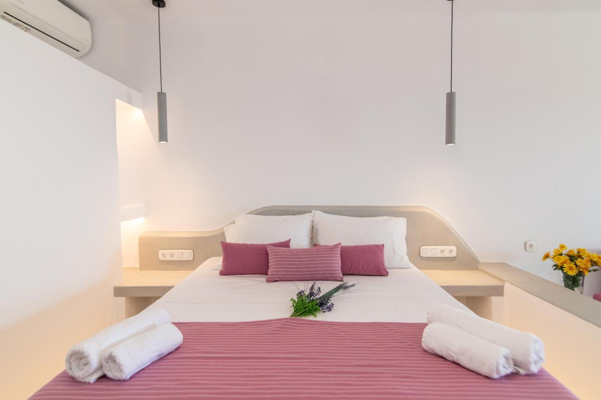Parathyro Sto Aigaio 2 - Small Suites Tínos Kamer foto