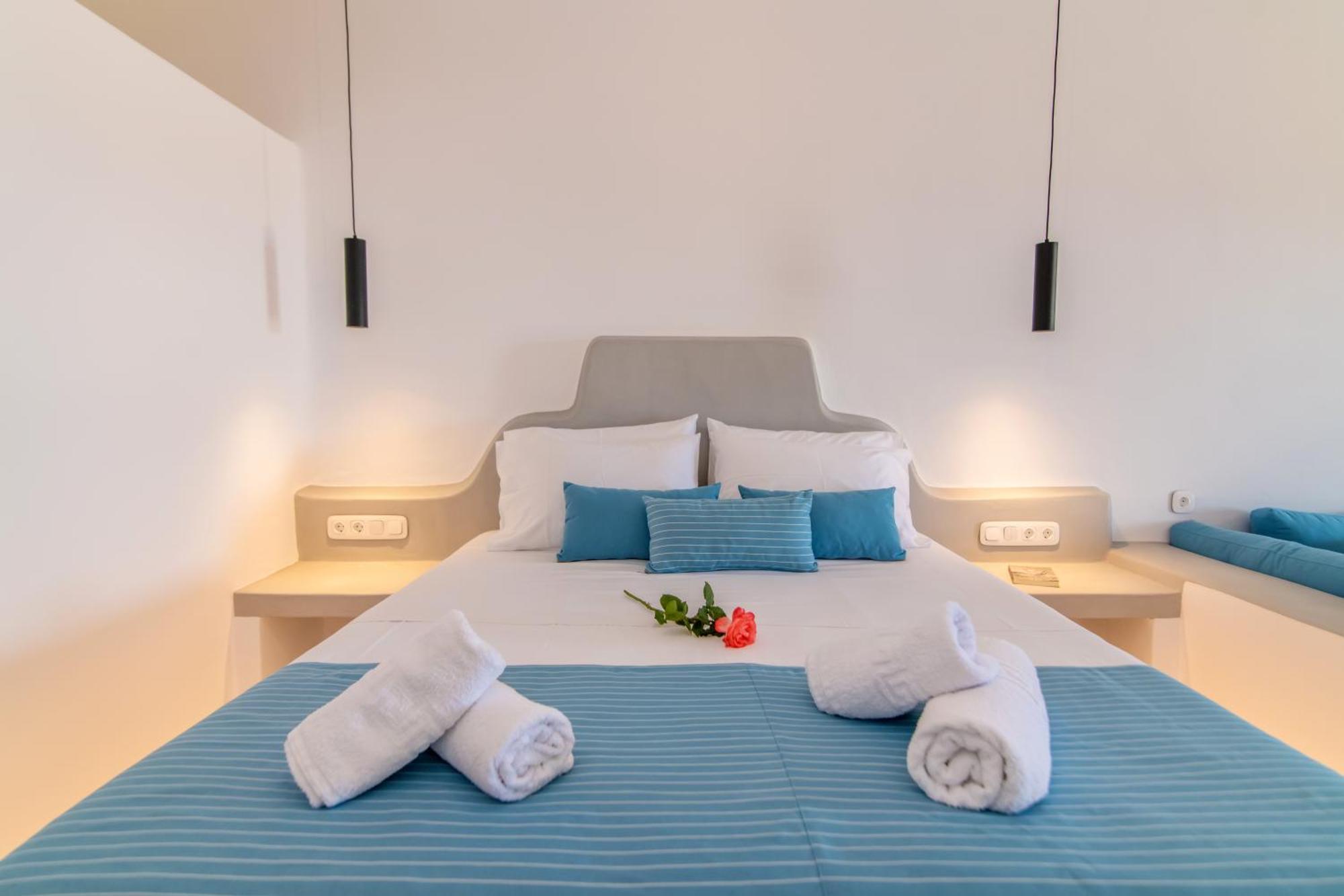 Parathyro Sto Aigaio 2 - Small Suites Tínos Kamer foto